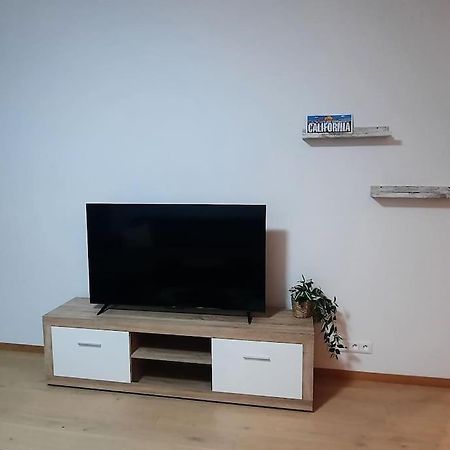 Appartamento Sky-Park Flat&Parking Bratislava Esterno foto